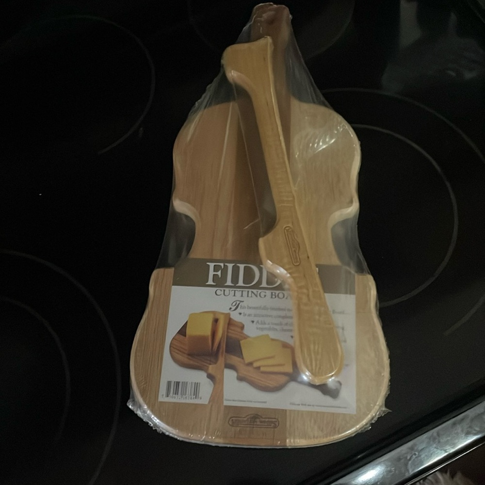 Fiddle Cutting Board - Brand New